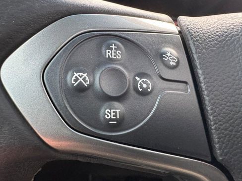 Used 2016 Chevrolet Tahoe LT image 21