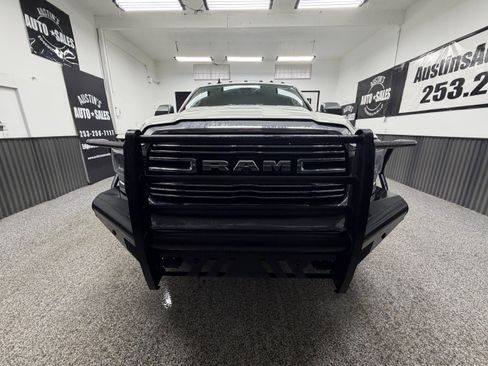 Used 2022 RAM 3500 Laramie image 5