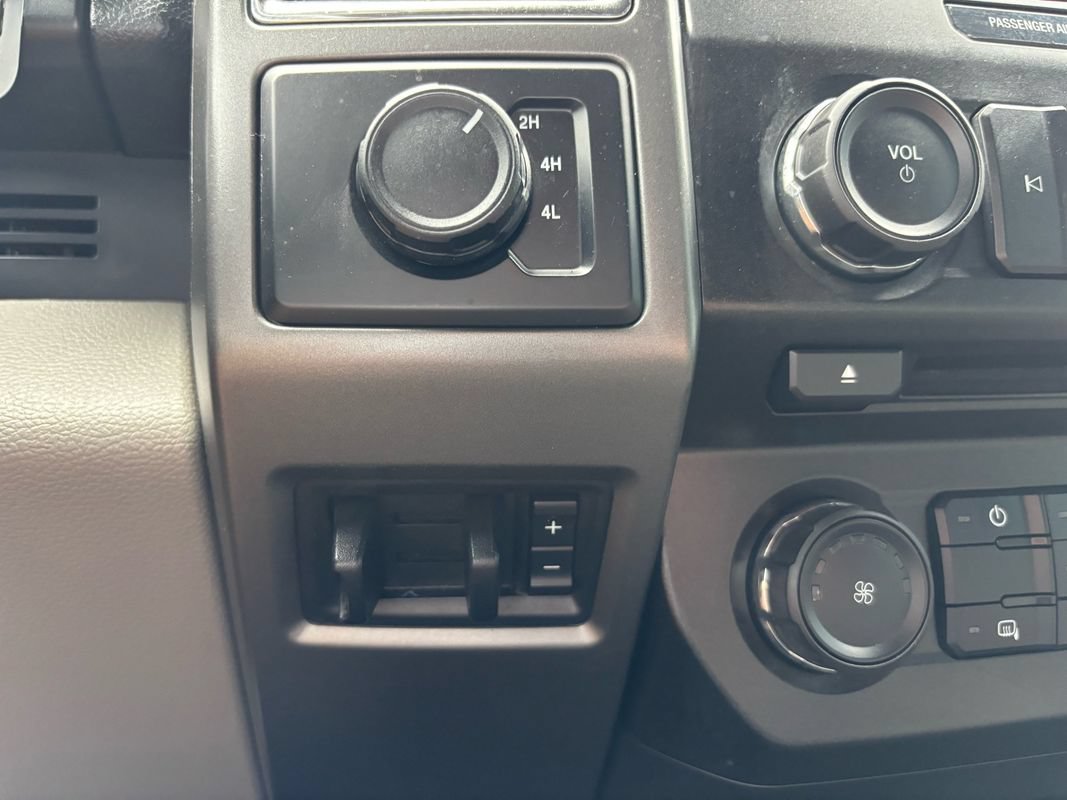 Used 2018 Ford F250 XLT AWD/4WD image 25