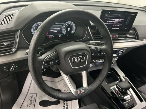 Used 2024 Audi Q5 e Premium Plus AWD/4WD image 4