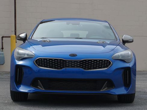 Used 2018 Kia Stinger GT AWD/4WD image 2