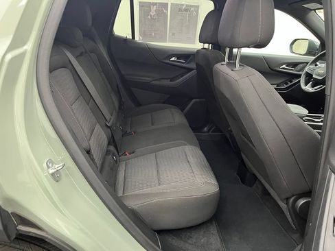 Used 2025 Chevrolet Equinox LT AWD/4WD image 40