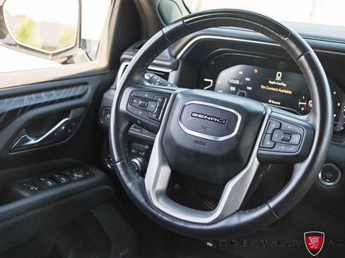 Used 2024 GMC Yukon XL Denali w/ Advanced Technology Package AWD/4WD image 44