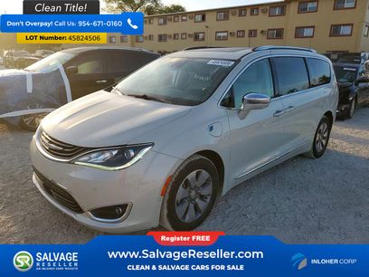Used 2017 Chrysler Pacifica Platinum