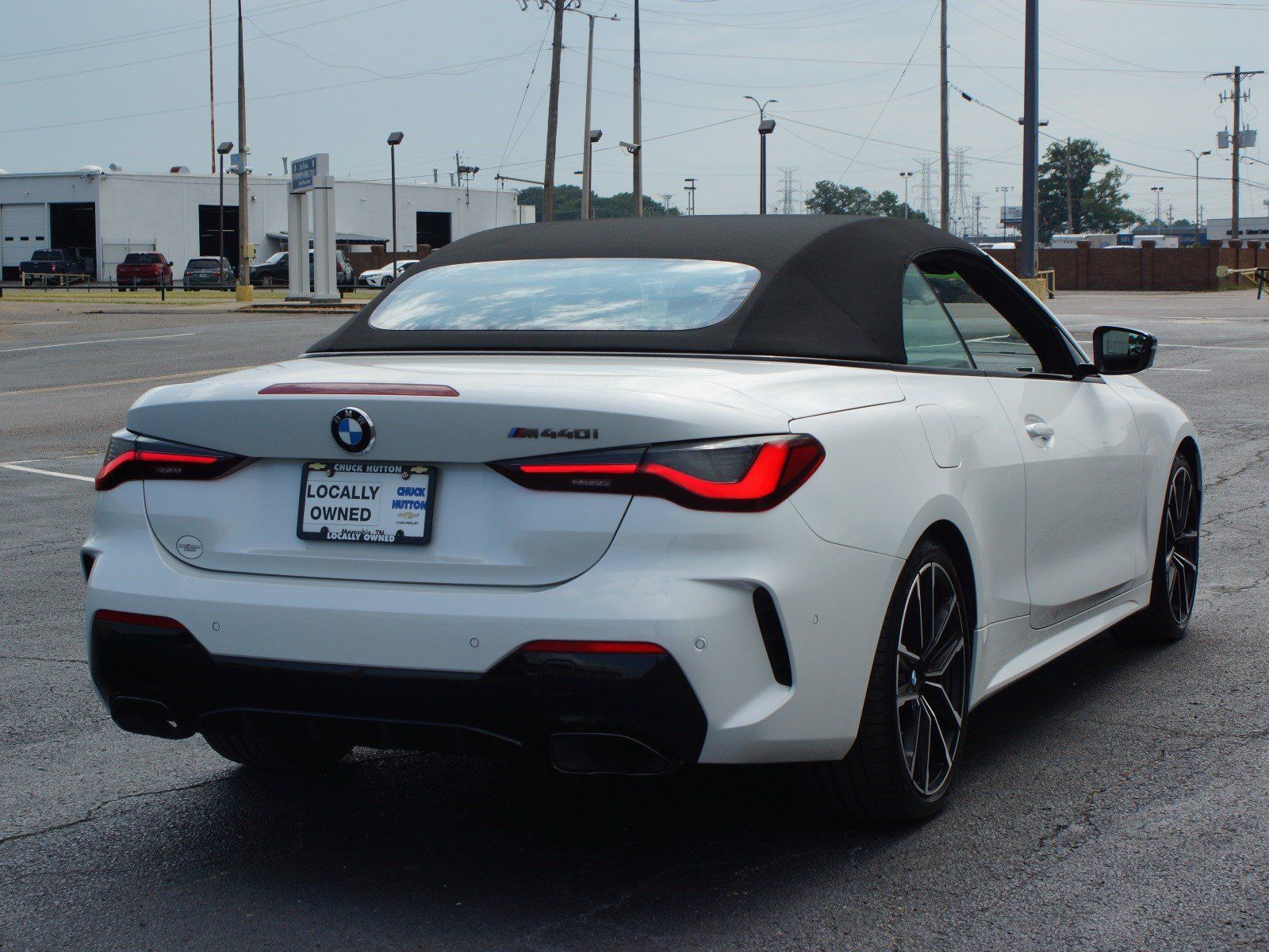 Used 2024 BMW M440i Convertible w/ Premium Package RWD image 18