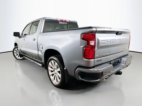 Used 2022 Chevrolet Silverado 1500 High Country w/ Technology Package image 5