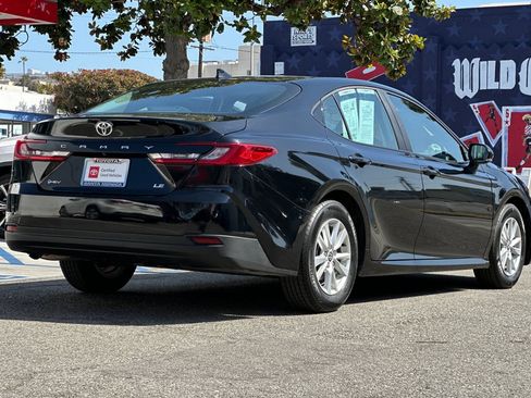 Used 2025 Toyota Camry LE FWD image 3