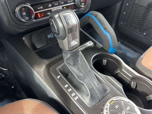 Used 2023 Ford Bronco Outer Banks image 15