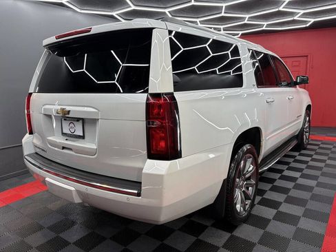 Used 2016 Chevrolet Suburban LTZ image 4