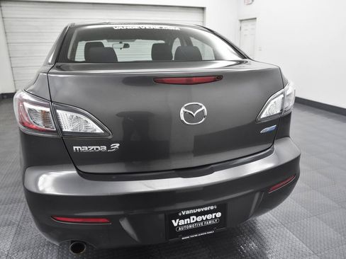 Used 2013 MAZDA MAZDA3 i Touring image 6