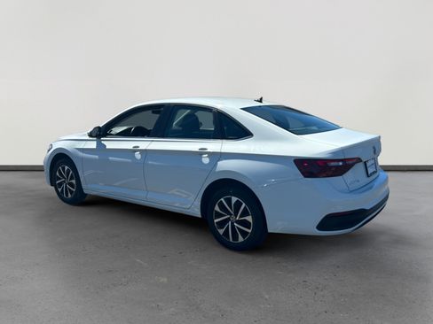 Used 2024 Volkswagen Jetta S FWD image 3