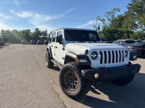Used 2022 Jeep Wrangler Unlimited Sport AWD/4WD image 19