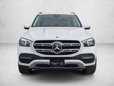 Used 2021 Mercedes-Benz GLE 350 4MATIC image 2