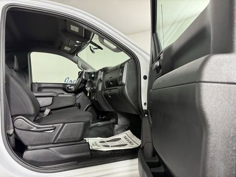 Used 2020 Chevrolet Silverado 2500 W/T w/ Snow Plow Prep/Camper Package image 14