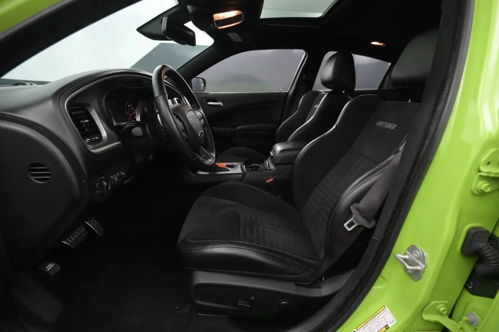 Used 2023 Dodge Charger R/T w/ Daytona Edition Group RWD image 40