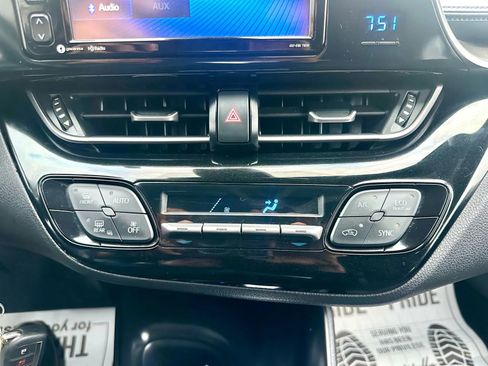 Used 2018 Toyota C-HR image 18