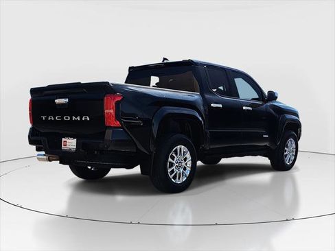 Certified 2025 Toyota Tacoma Limited AWD/4WD image 5