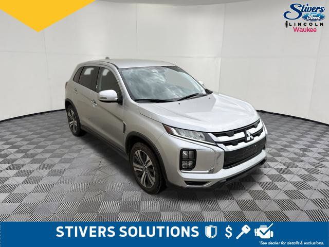Used 2024 Mitsubishi Outlander Sport SE AWD/4WD image 3