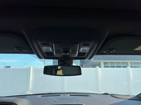 Used 2022 Chevrolet Tahoe LT w/ Luxury Package RWD image 26