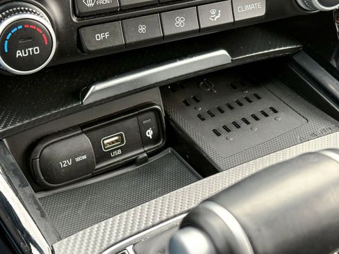 Certified 2023 Kia Stinger GT-Line w/ Sun & Sound Package image 22