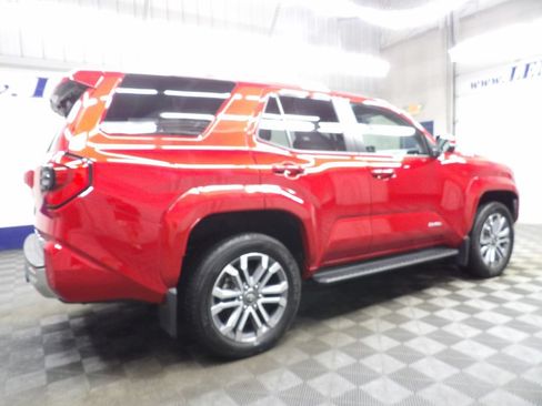 Used 2026 Toyota 4Runner Limited w/ Tow Technology Package AWD/4WD image 6