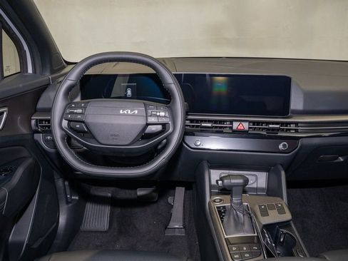 New 2026 Kia Sportage X-Line image 7