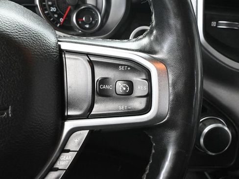 Used 2019 RAM 1500 Big Horn AWD/4WD image 30