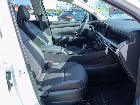 Used 2025 Hyundai Tucson SEL image 8