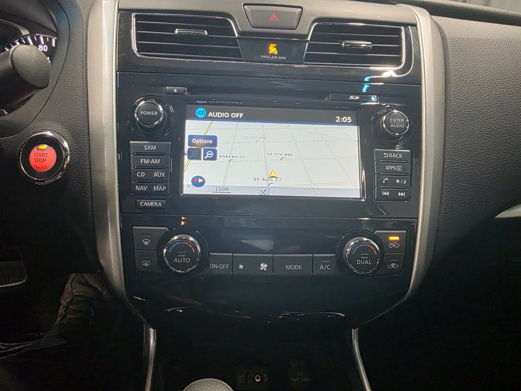 Used 2014 Nissan Altima 2.5 SV w/ Convenience Package FWD image 11
