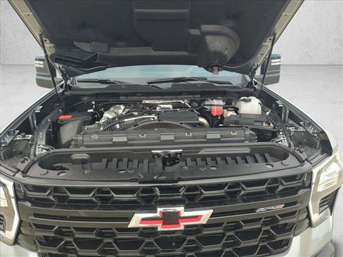 New 2026 Chevrolet Silverado 2500 ZR2 image 17