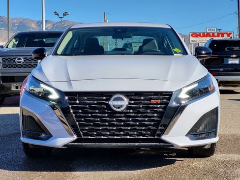 New 2025 Nissan Altima 2.5 SR w/ SR Premium Package image 2