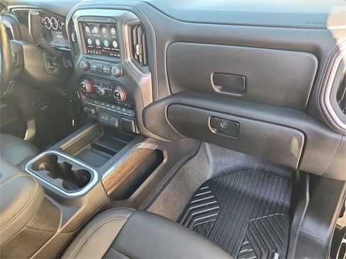 Used 2022 Chevrolet Silverado 1500 LT Trail Boss w/ LT Trail Boss Premium Package image 29