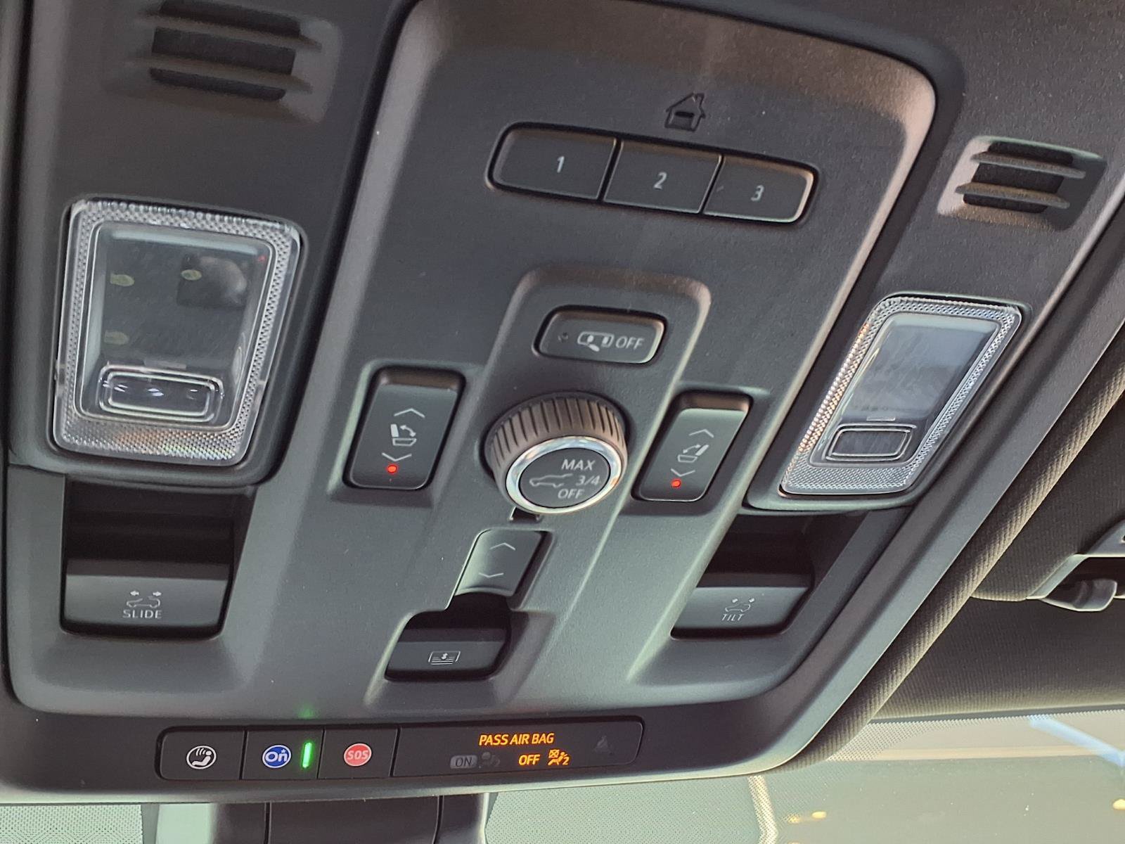 Used 2022 GMC Yukon Denali AWD/4WD image 18