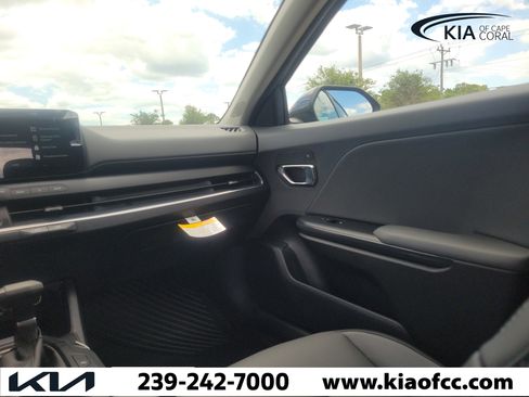 New 2026 Kia K4 EX FWD image 17