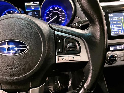 Used 2016 Subaru Legacy 2.5i Limited image 24