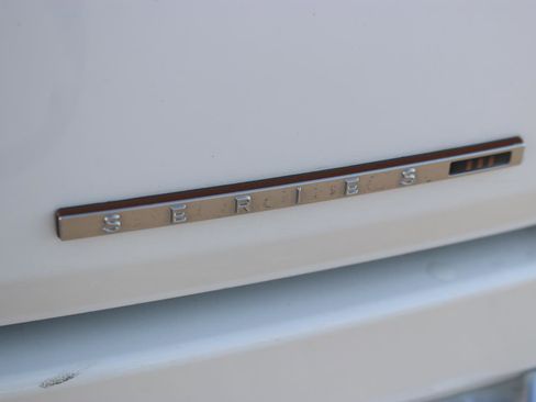 Used 2024 Jeep Grand Wagoneer L Series III image 10