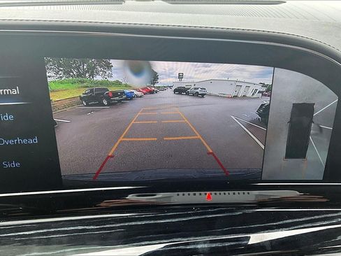 Used 2021 Cadillac Escalade ESV Sport w/ Driver Assist Tech Package AWD/4WD image 21