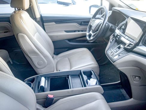 Used 2018 Honda Odyssey EX-L image 8