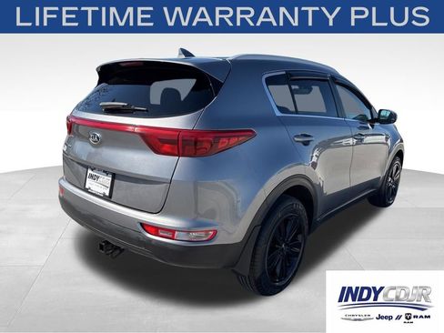 Used 2018 Kia Sportage LX w/ LX Popular Package AWD/4WD image 4