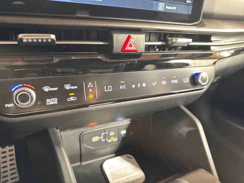 New 2026 Kia Sportage X-Pro Prestige AWD/4WD image 14