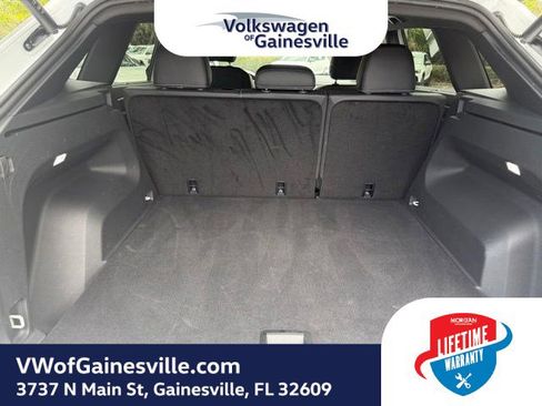 Certified 2026 Volkswagen Atlas Cross Sport SE AWD/4WD image 7