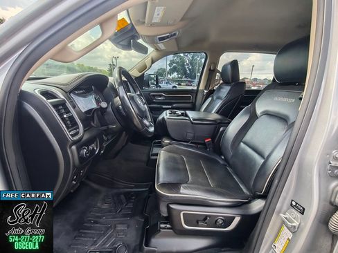Used 2021 RAM 1500 Laramie AWD/4WD image 19