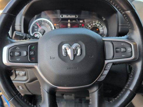 Used 2021 RAM 1500 Laramie AWD/4WD image 25