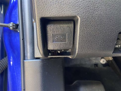 Used 2023 Toyota Tacoma TRD Sport image 31