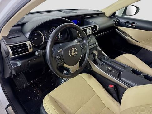 Used 2016 Lexus IS 300 300 image 19