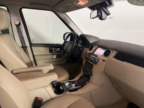 Used 2016 Land Rover LR4 HSE LUX image 33