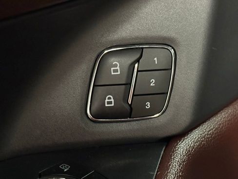 Used 2024 Ford Expedition Max Limited image 38