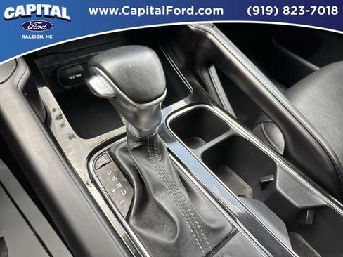 Used 2025 Kia Telluride S FWD image 31