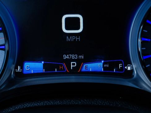 Used 2018 Chrysler 300 S AWD/4WD image 27