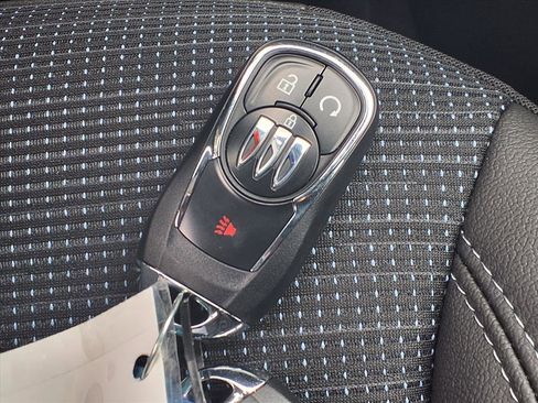 New 2026 Buick Envista Preferred w/ Convenience I Package image 8